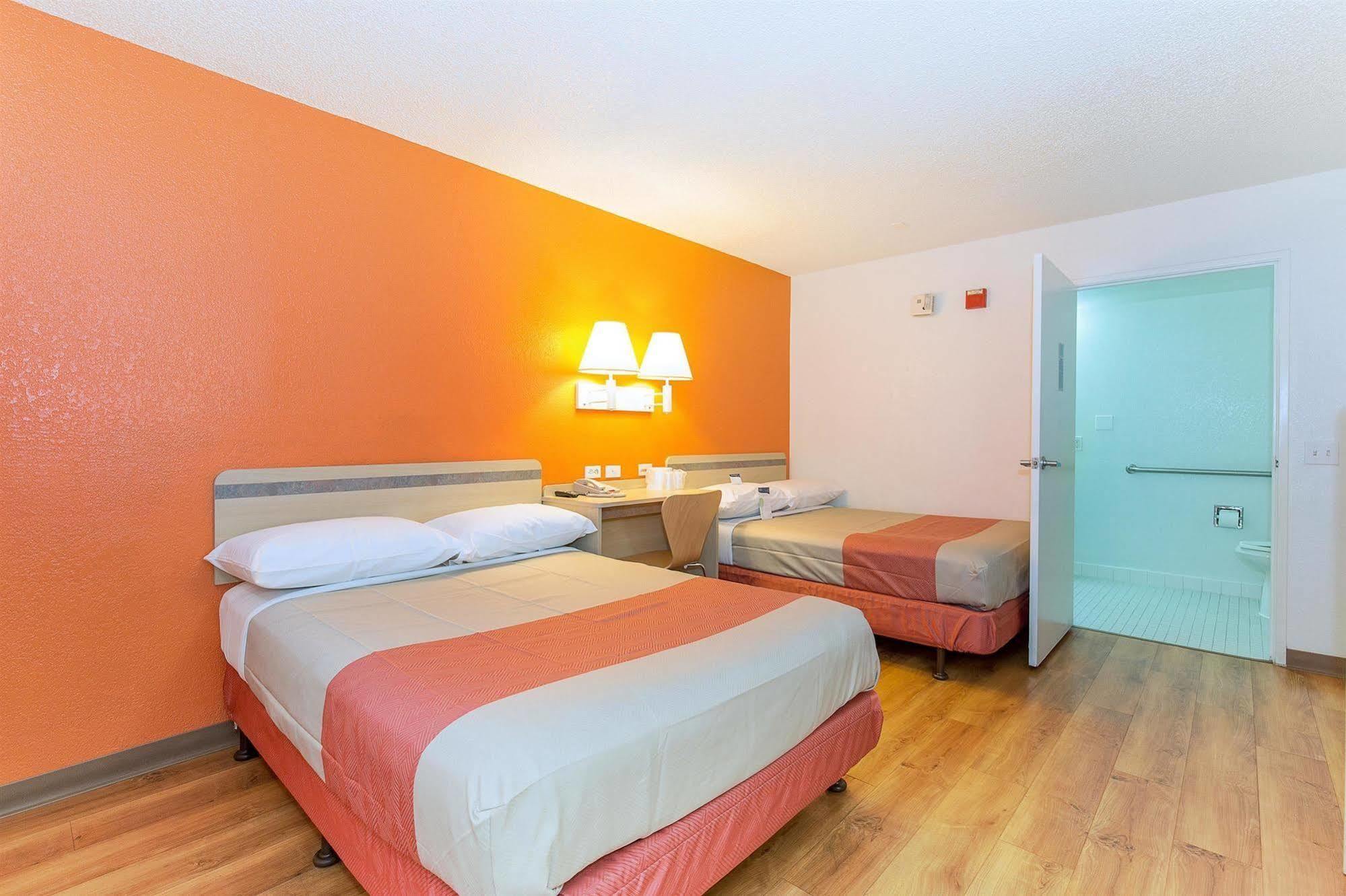 6 Hayward, Ca- Silicon Valley Gateway Hotel 2*